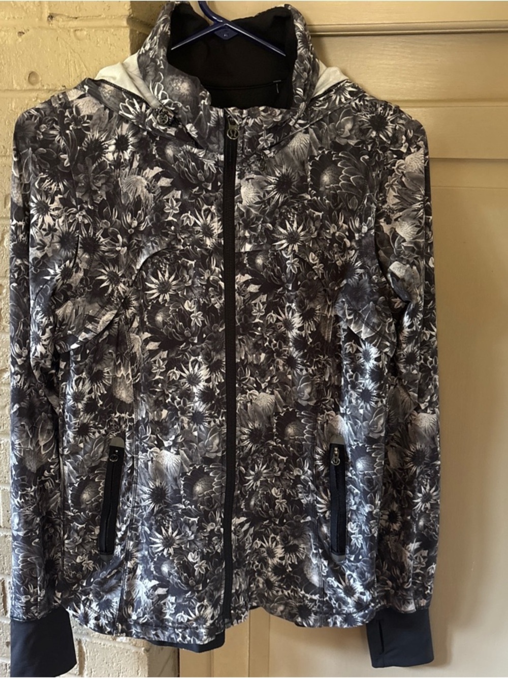 Lululemon Floral Back to the Track Full Zip Running Jacket